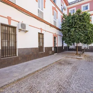  Apartment Sevillano Apto En Centro Cerca De Santa Justa