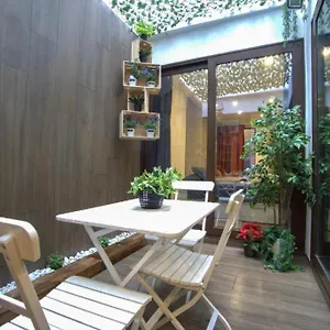 Apartamento Rentalsevilla Looks Pretty And Modern, Sevilla