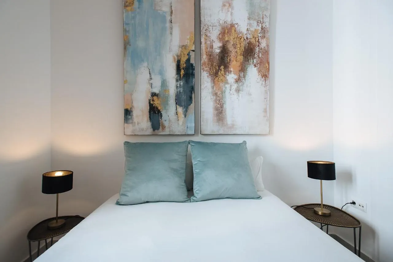 Requena Suite Apartment Seville