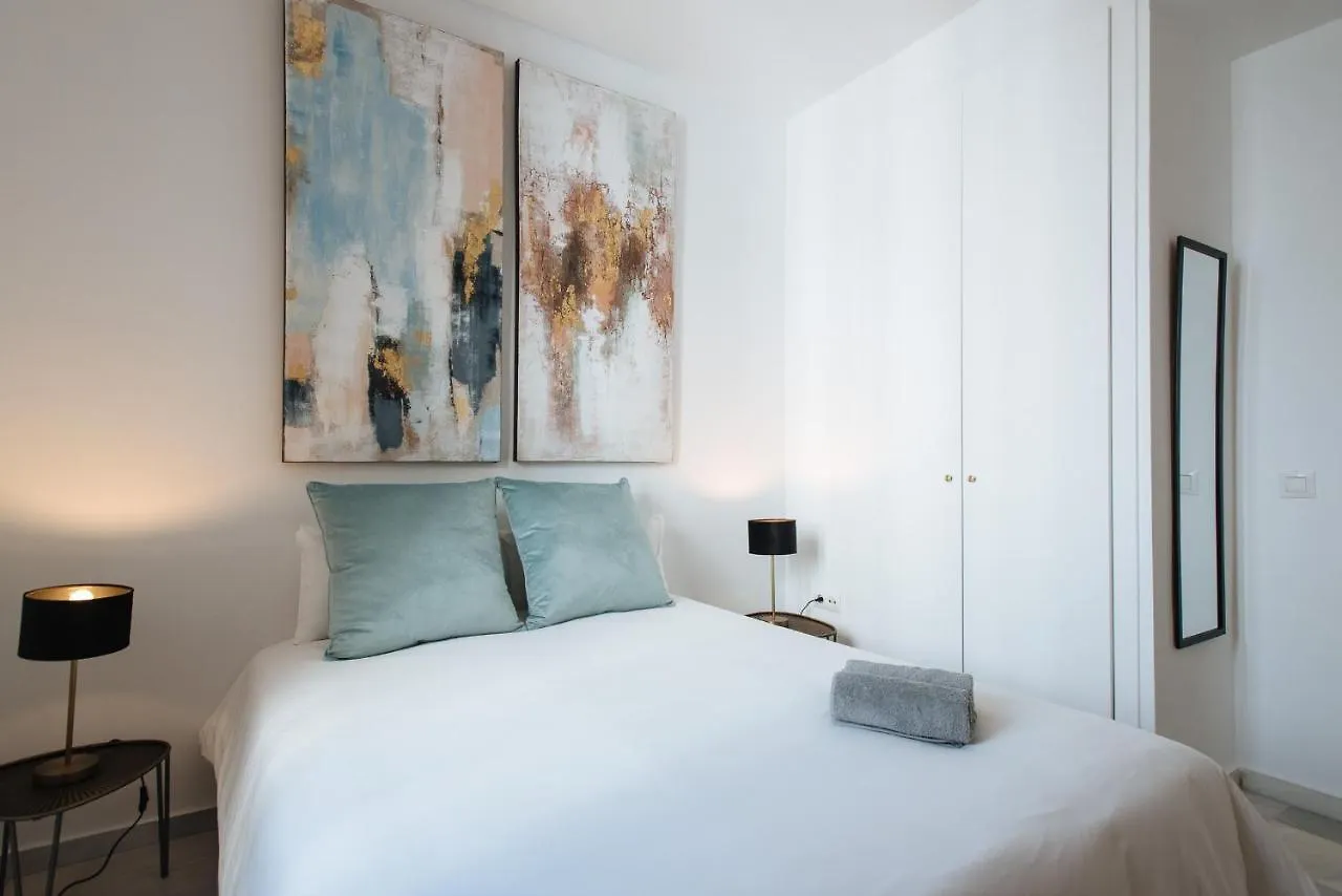 Requena Suite Apartment Seville